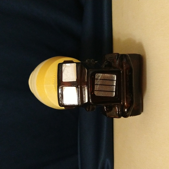 Vintage Avon Cement Mixer Decanter Bottle Wild Country After Shave FULL - Picture 3 of 6